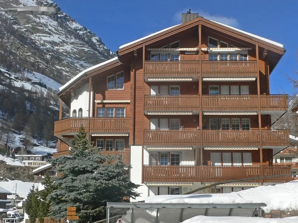 Apartment Les Violettes-2 by Interhome