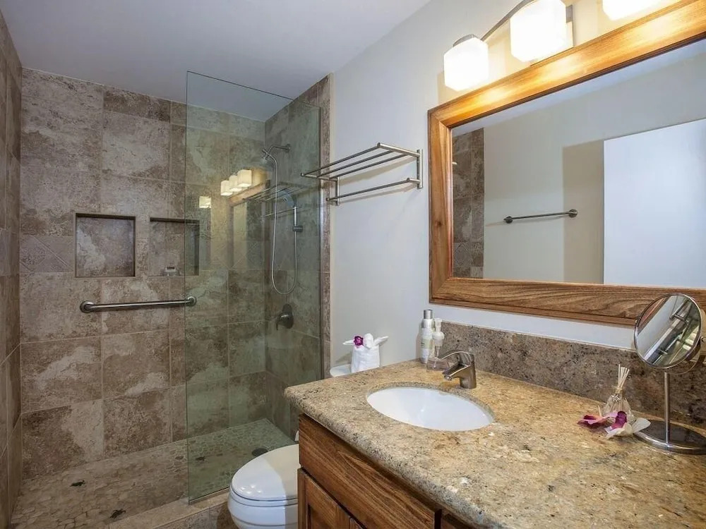 Maui Amazing 1 BR condos at Kihei Kai Nani - 230 condo