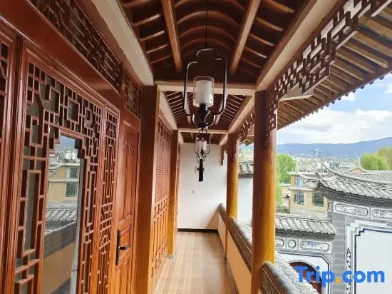Shaxi Ancient Town Tianpan Homestay
