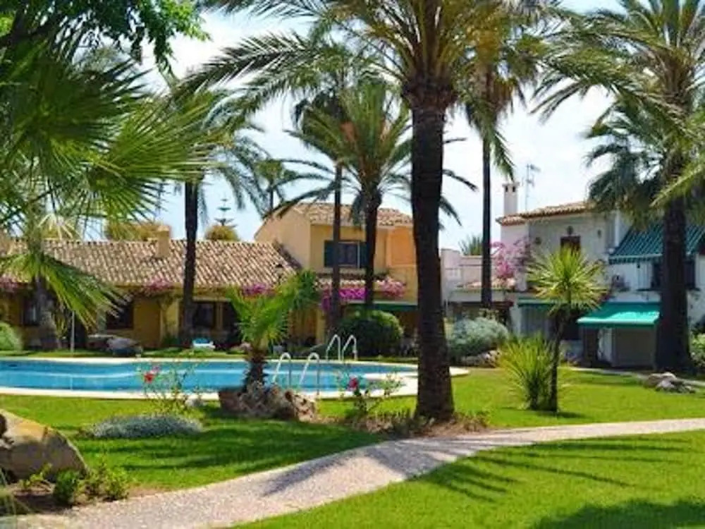 House With 3 Bedrooms in Dénia, With Pool Access, Furnished Garden and