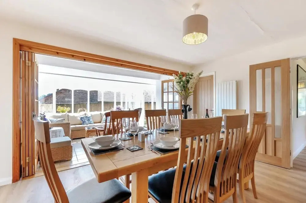 Freshfields, a Countyside Retreat for 8!