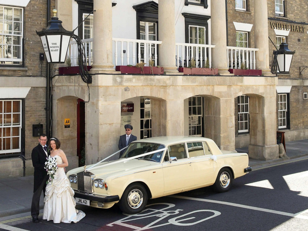 Mercure Salisbury White Hart Hotel & Apartments