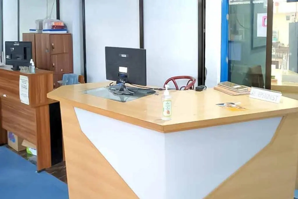 SAS Guest House Mitra RedDoorz At Darmo Park 2 Surabaya