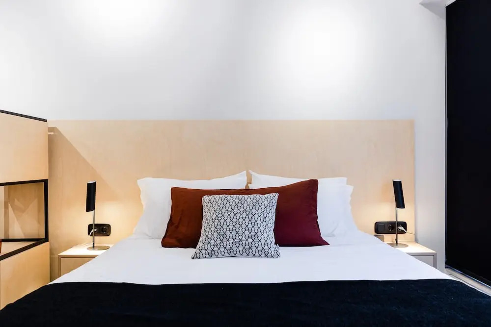 Ermou str. Elegant Apartments by UPSTREET
