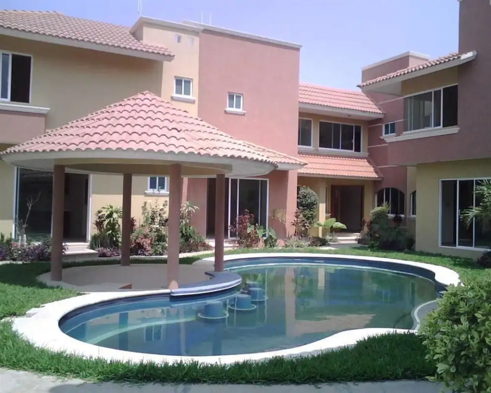 Suites el Conchal