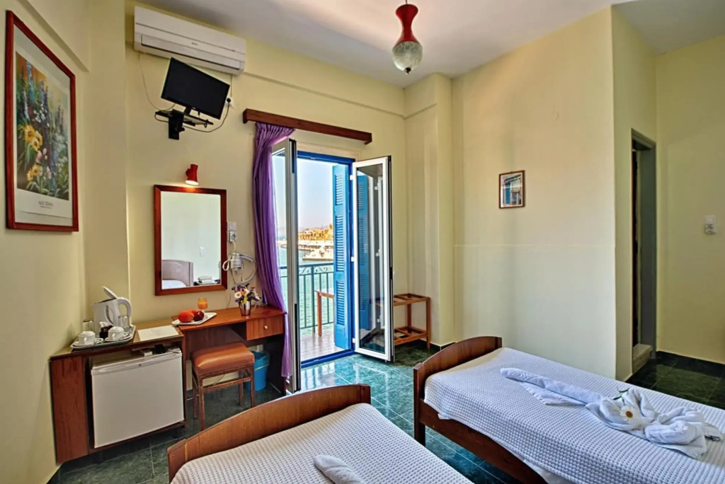 Lucia Hotel