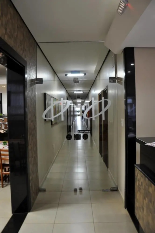 Hotel Carolina Plaza