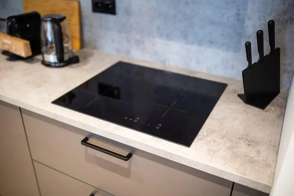 Spacious 2 Bedroom Serviced Apartments 71-77m2