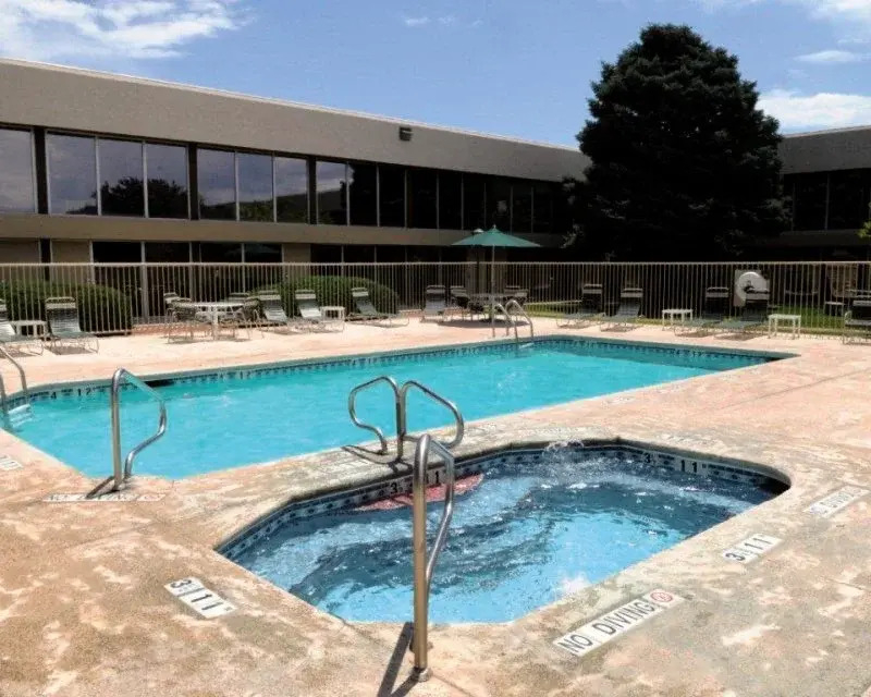 Holiday Inn