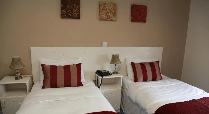 Dalton Inn Hotel