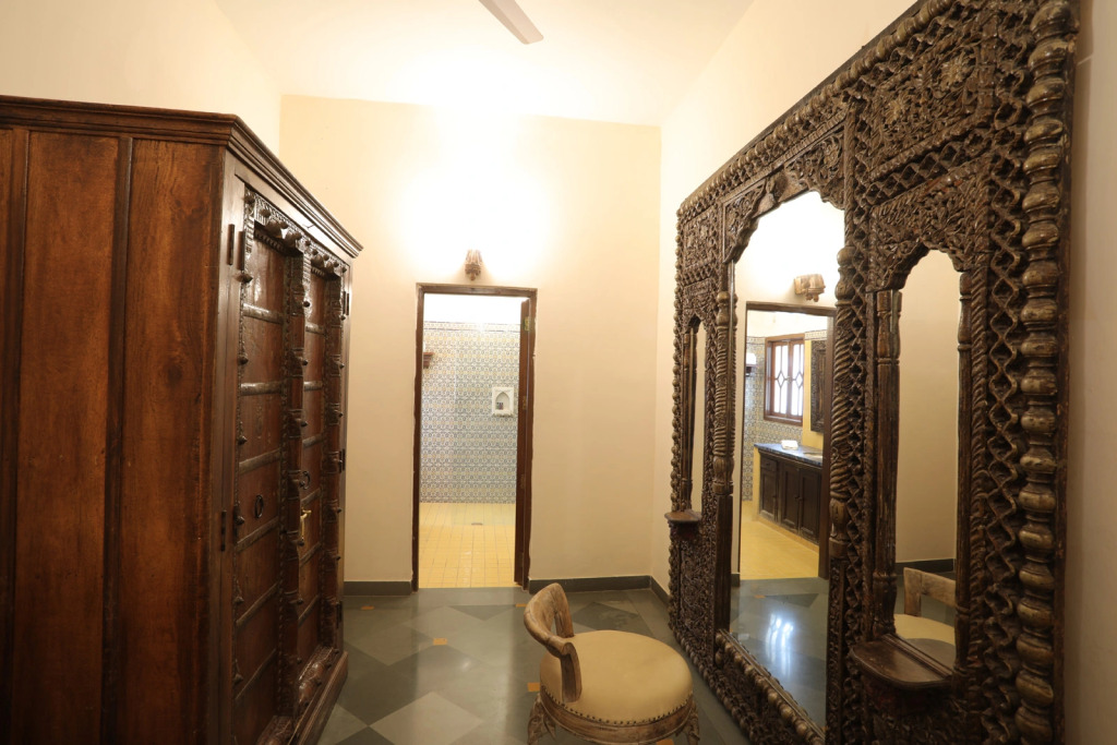 The Royal Retreat Resort & Spa