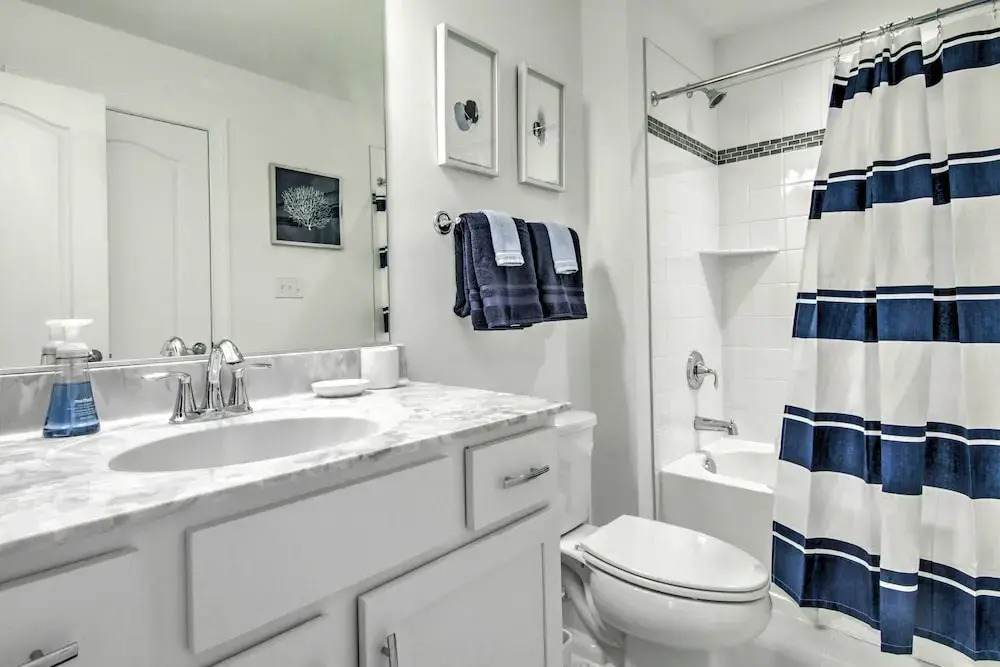 Family-friendly Home: 4 Mi to Bethany Beach!