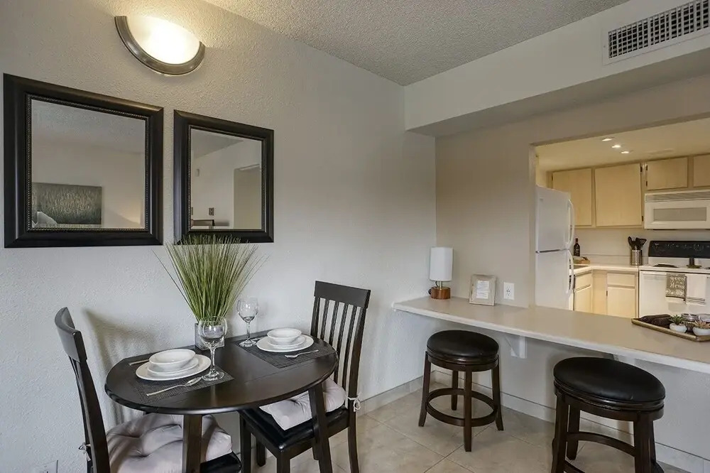 103 Fully Furnished 1BR Suite-Prime Location! by RedAwning