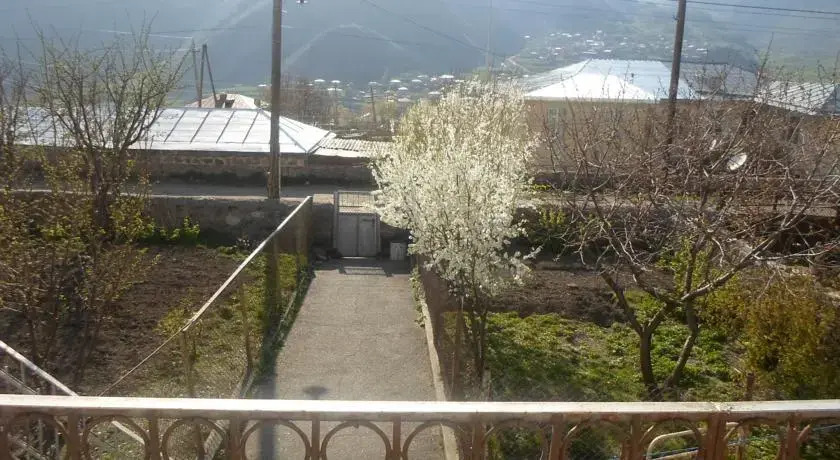 Nanas Guest House