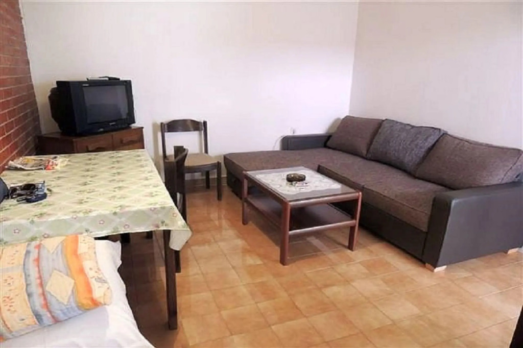 Apartment- Nena in Klek