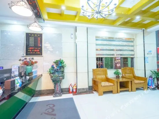 100% Satisfied Fashion Hotel