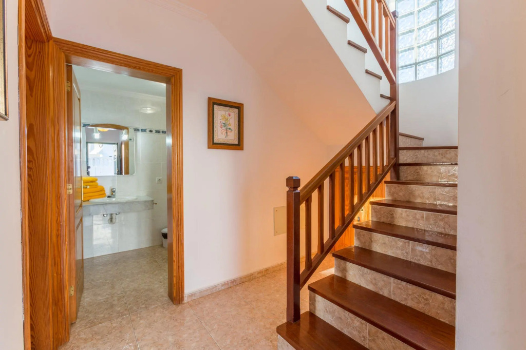 Villa Alegranza Heated Private Pool Walk to Beach A C Wifi Car Not Required - 2369