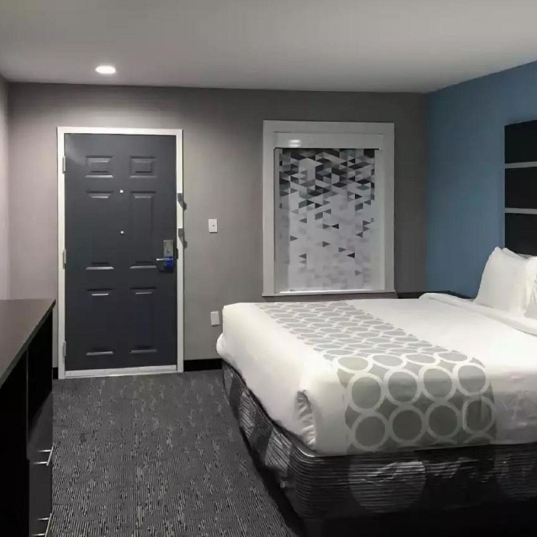 Rodeway Inn Calhoun South