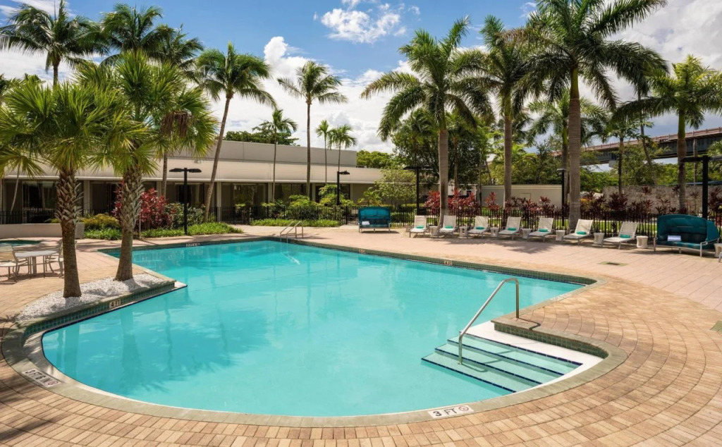 Courtyard by Marriott Miami Airport