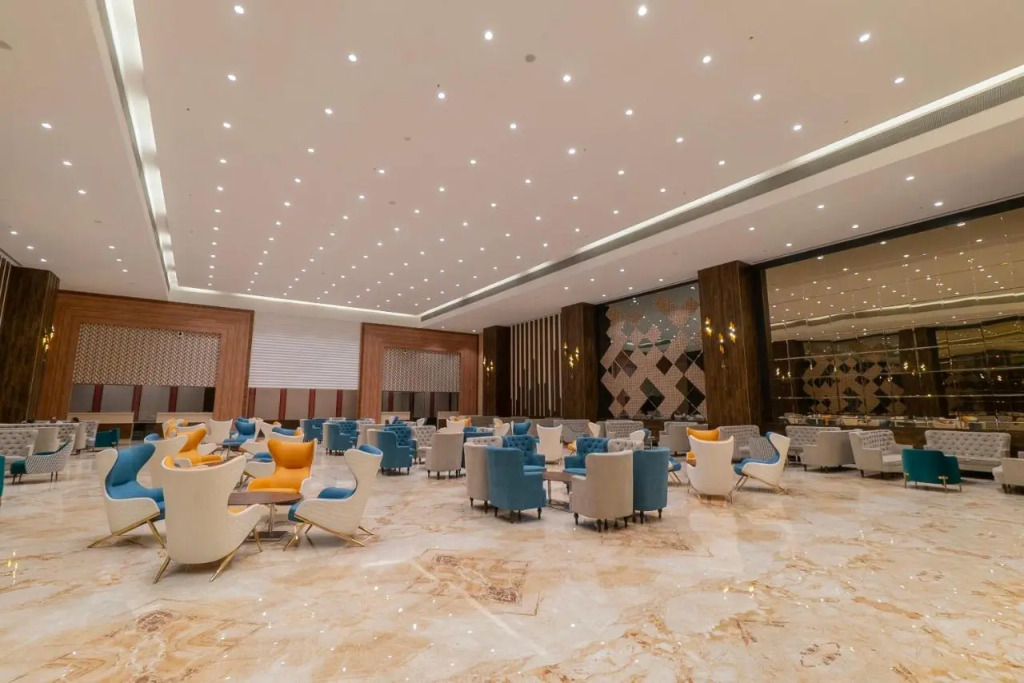 Hotel Tip Top International Pune