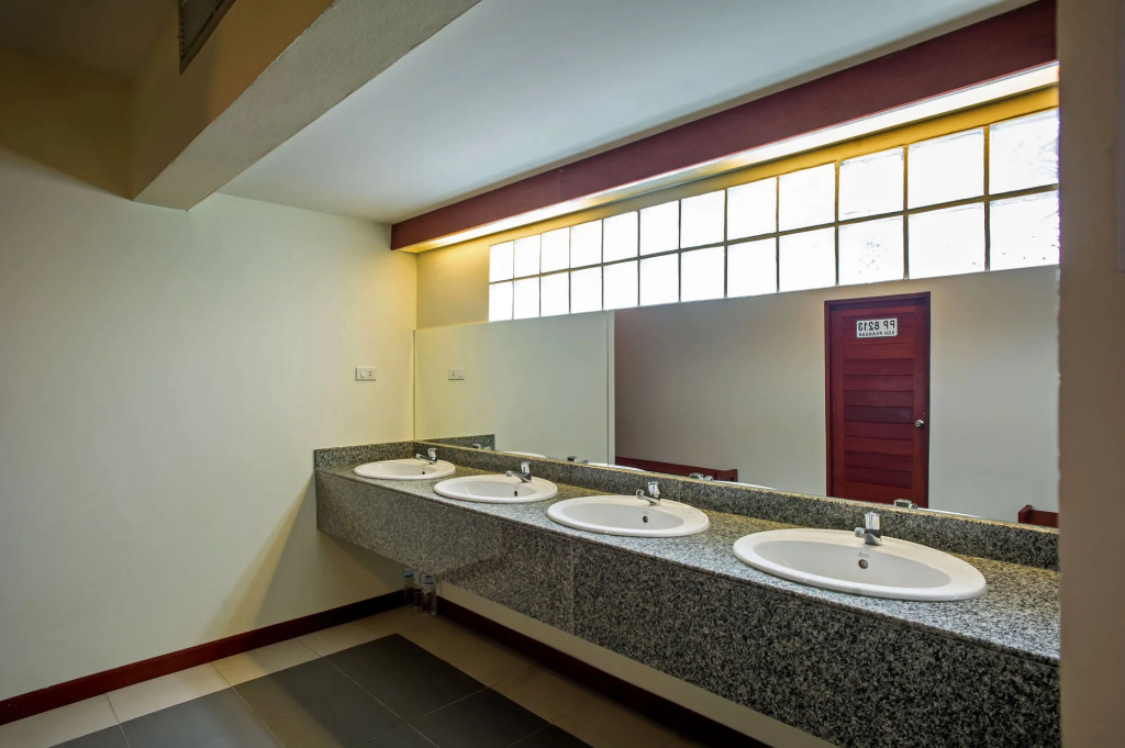 Phangan Pearl Hostel