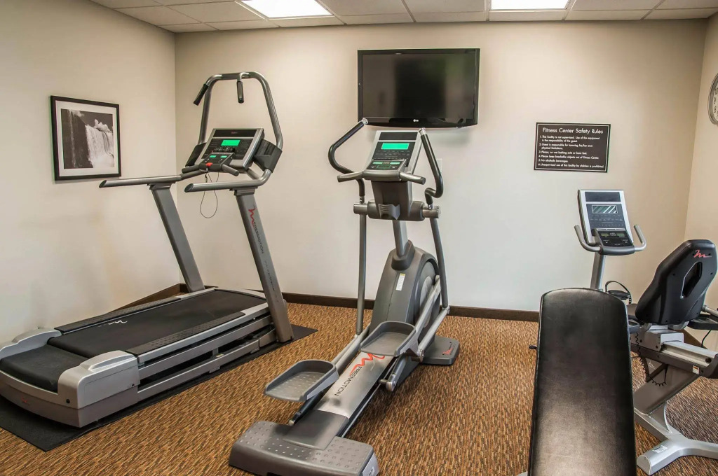 Sleep Inn & Suites Bismarck I-94