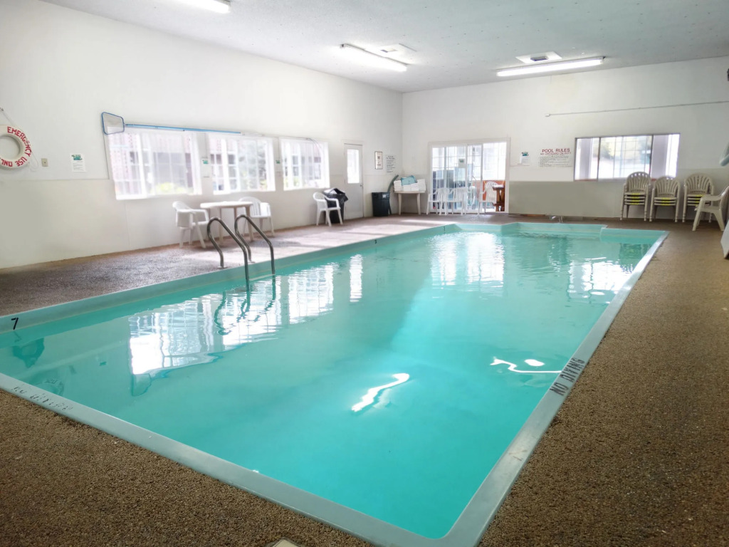 Chalet Motel Whitefish