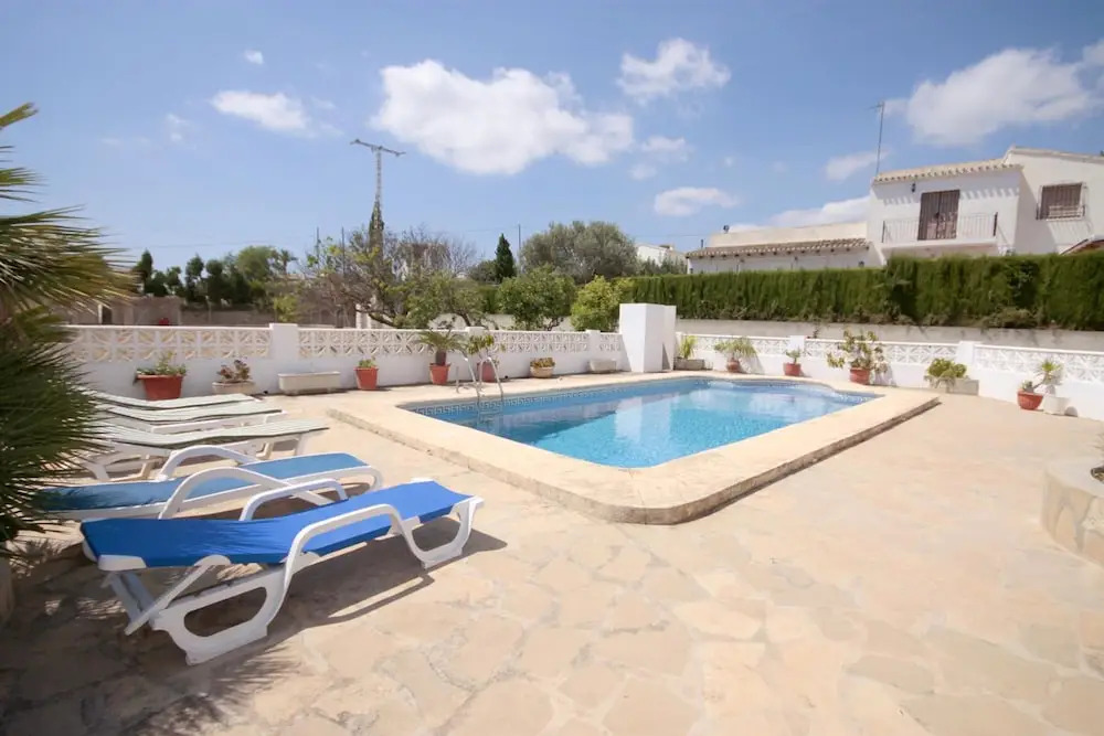 Villa- Calas