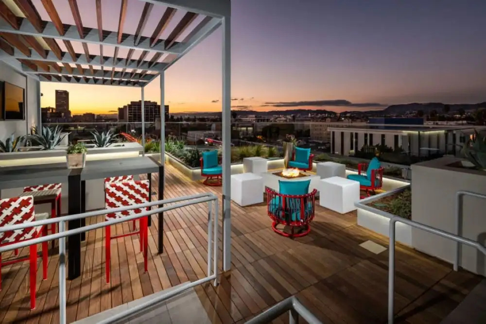 Global Luxury Suites at Koreatown