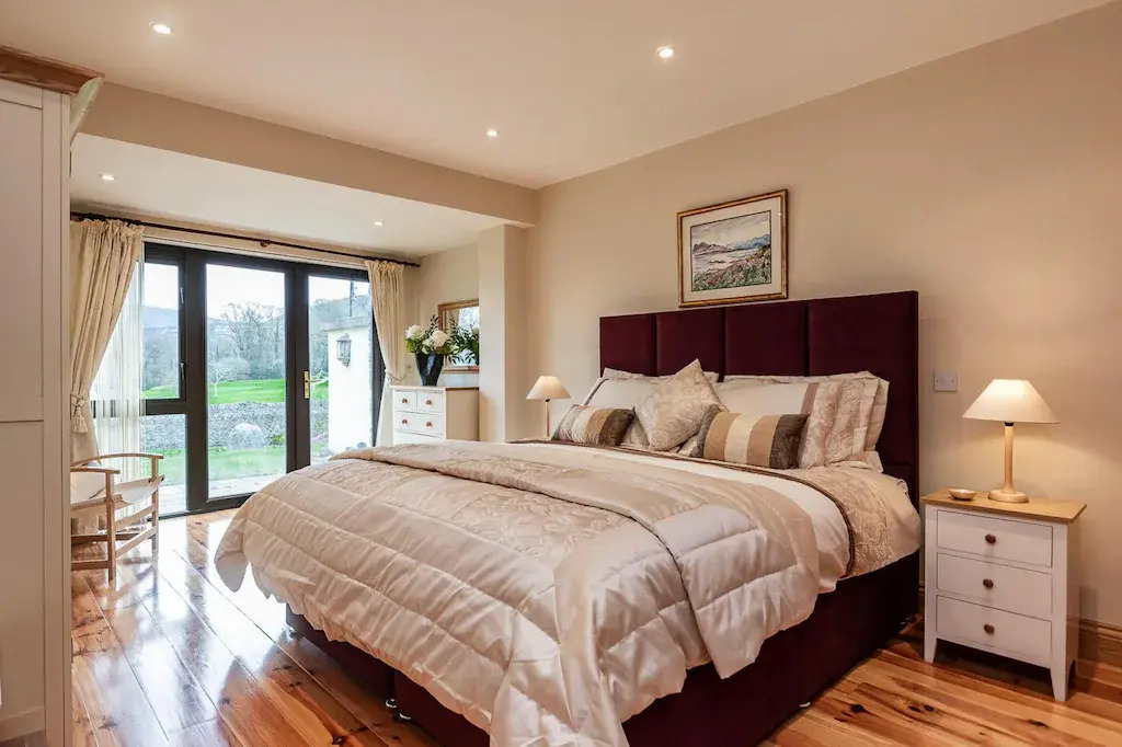 Semi-detached house, Kenmare