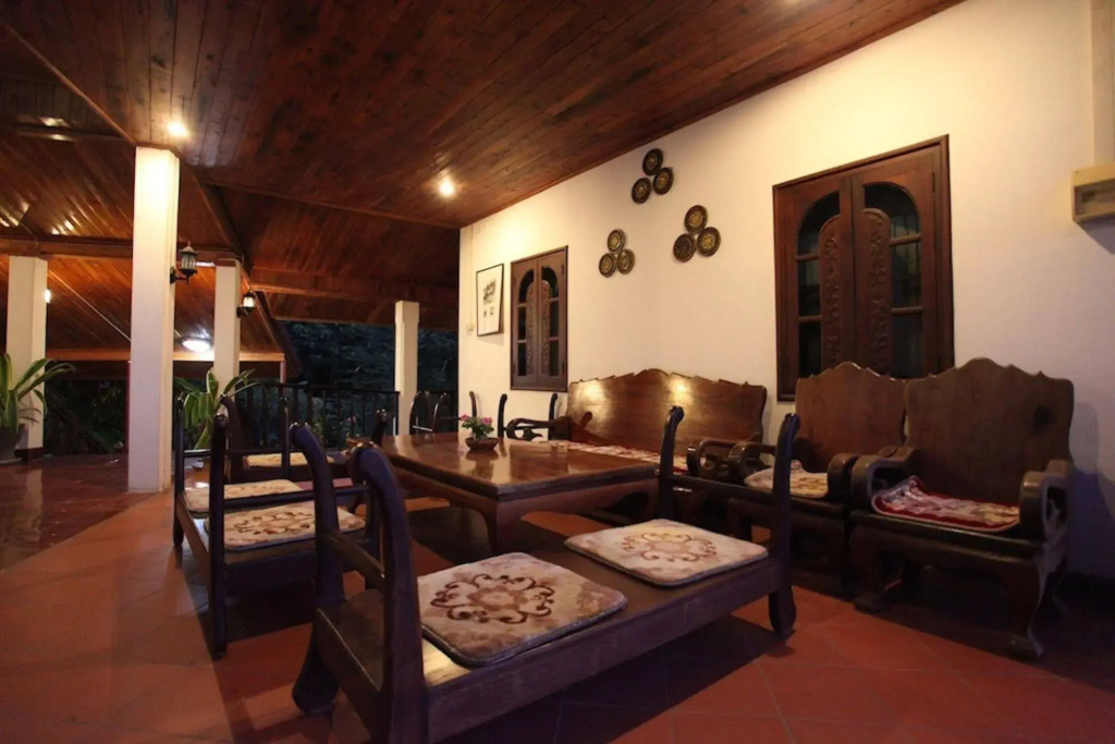 Vangsavath Hotel