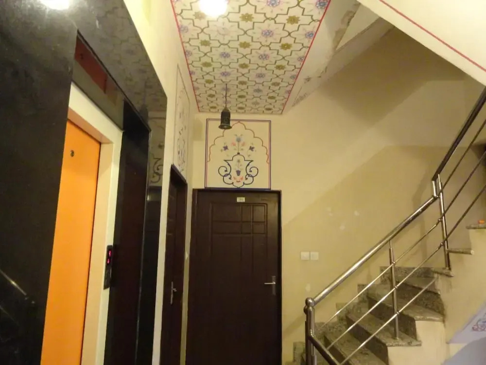 Hotel Miraya