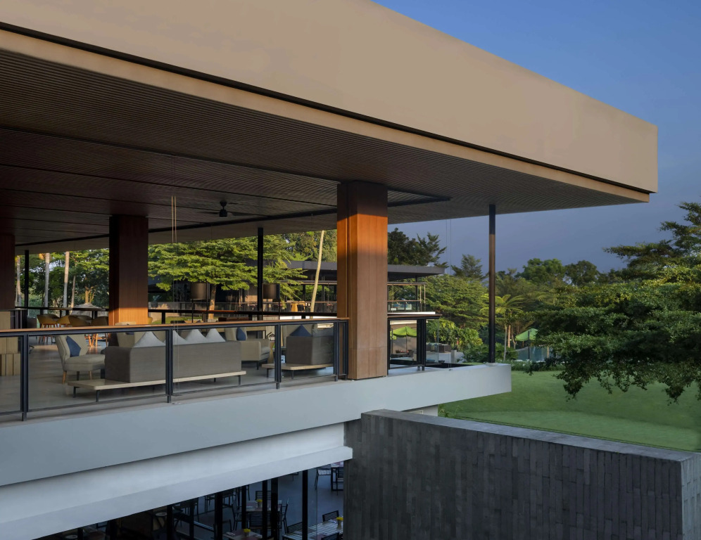 Royal Tulip Gunung Geulis Resort and Golf
