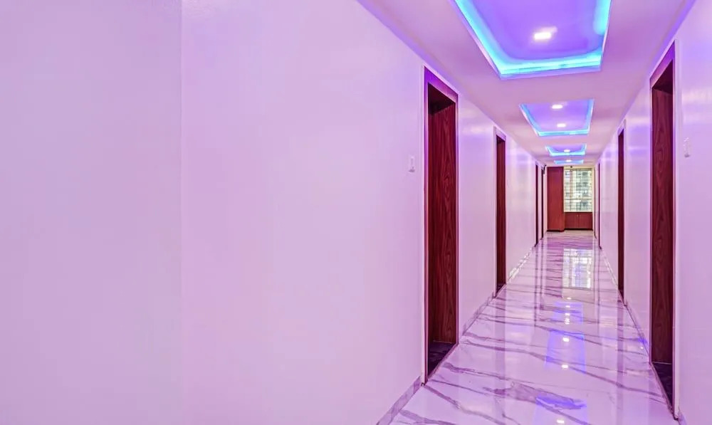 Treebo Trend Hotel Satkar