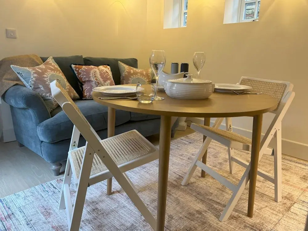The Bolt Hole