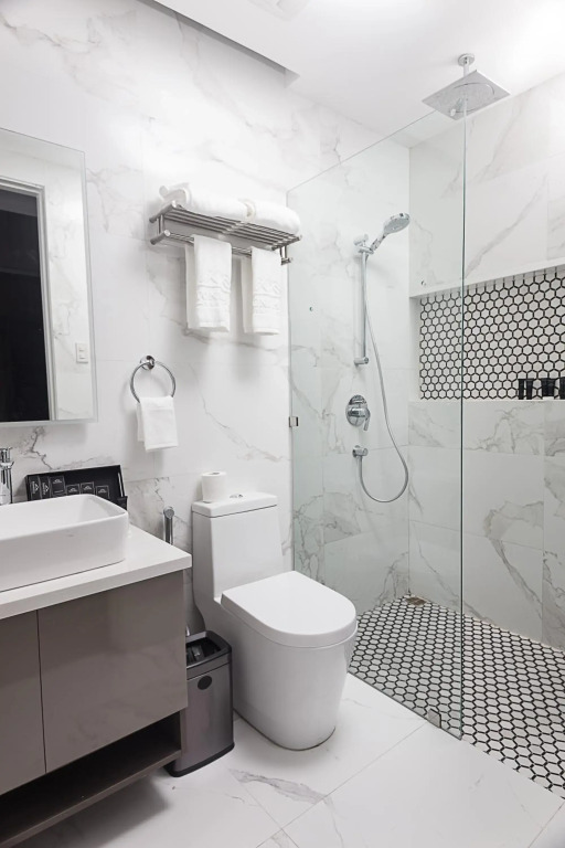 Stonehill Suites