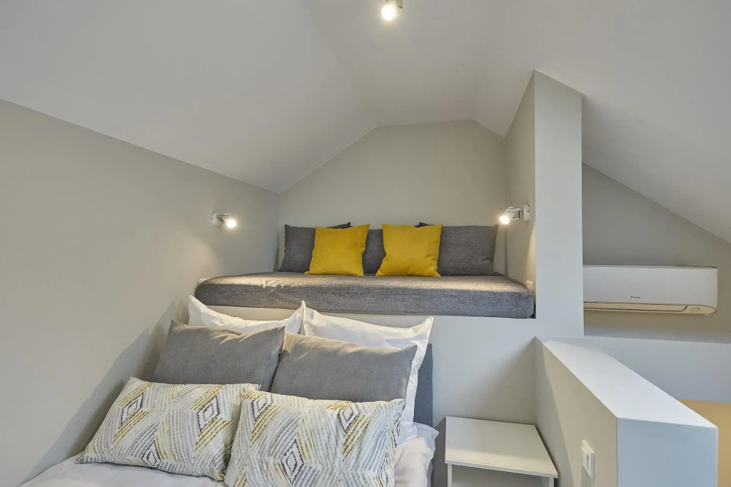 FLORIANSKA 32 by PI Apartments