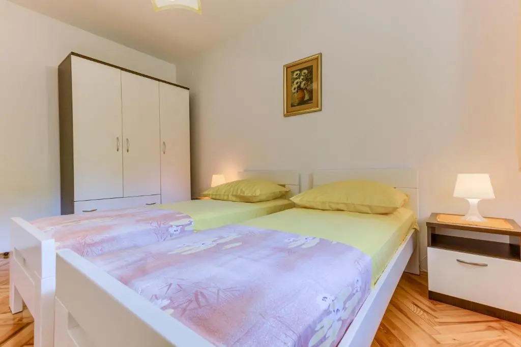 Apartment Villa Iskra
