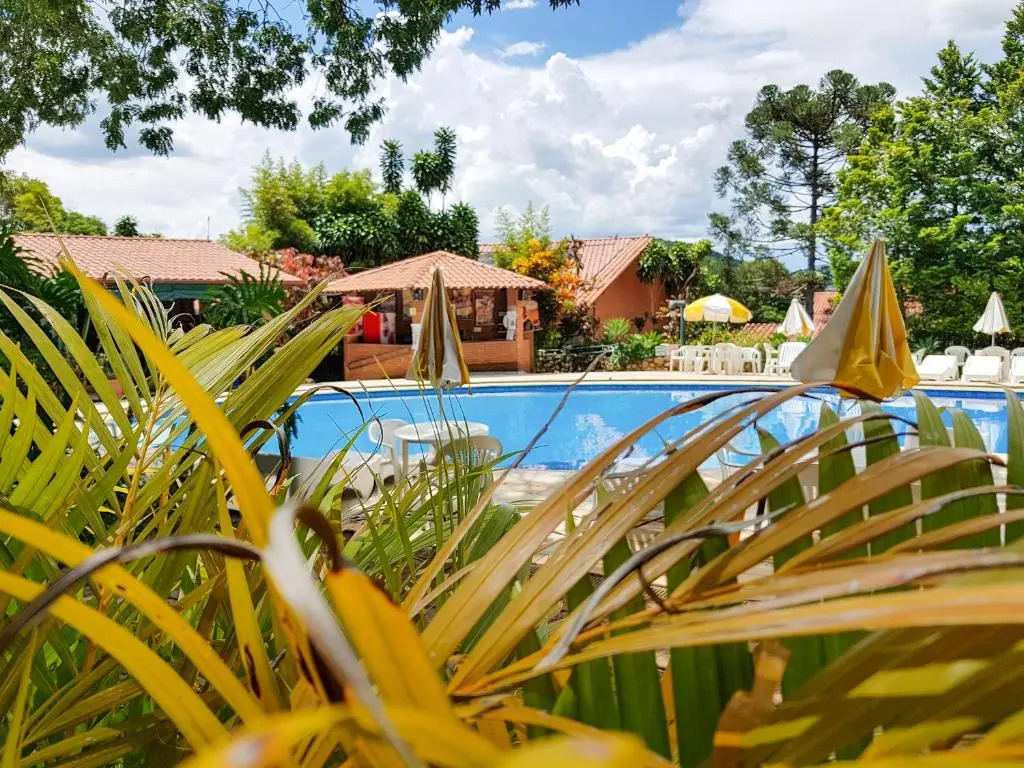 Grinbergs Village Hotel