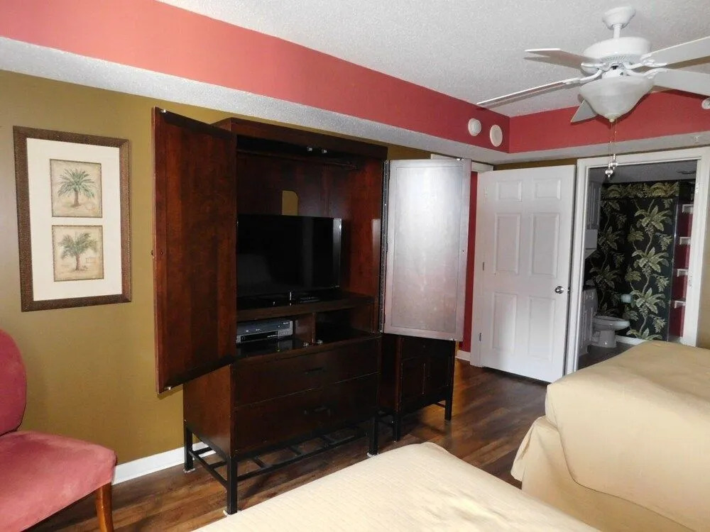 Yacht Club Villas #2-903