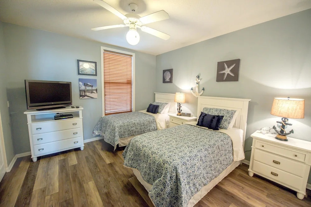 The Gulf Front Apartment 2