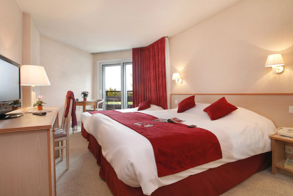 Logis Hotel Arc En Ciel