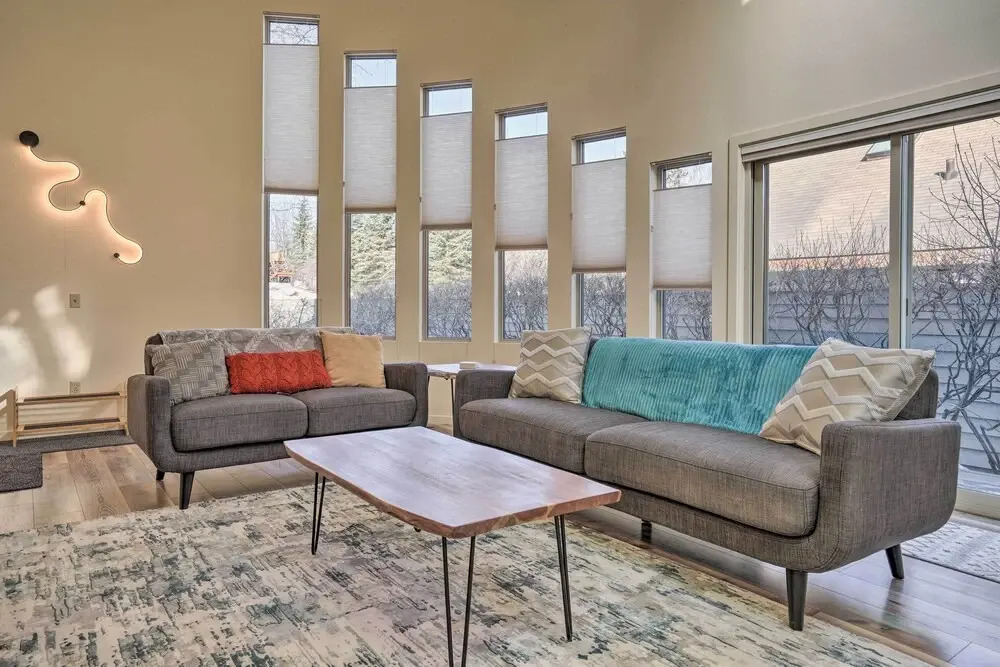Cozy Anchorage Retreat - Near Hiking & Dtwn!