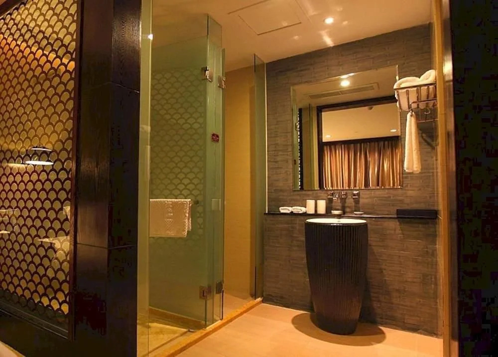 Jiangnan Yijia Hotel