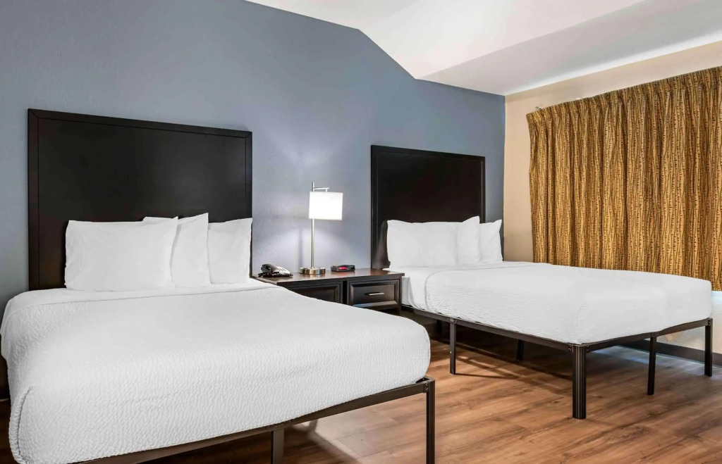 Extended Stay America Suites - Cincinnati - Blue Ash - Reed Hartman