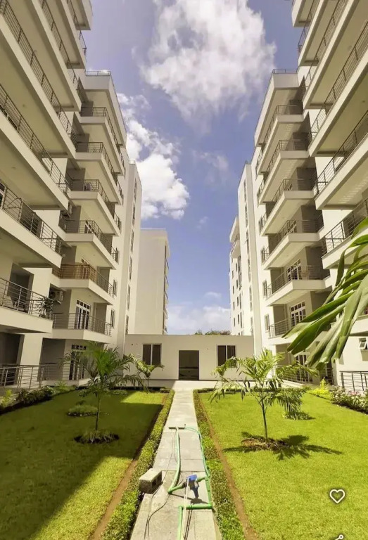 aqua gardens 2b