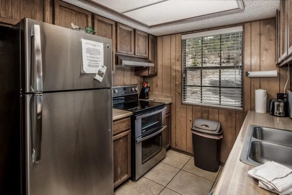 Chalmers - Three Bedroom Cabin