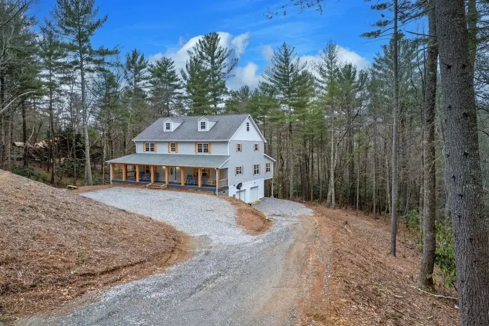 Crider Creek Manor in Watauga County
