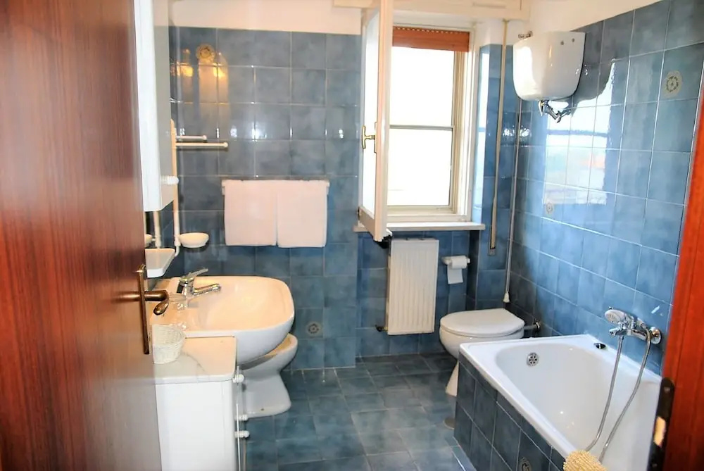 Villa Lina for 7 Persons Near the Beach