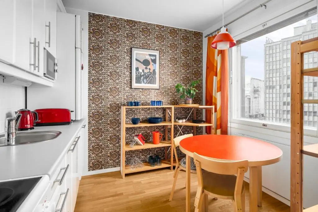 WeHost Spacious Traveller’s HQ Above Metro @Vilhonvuorenkuja 16